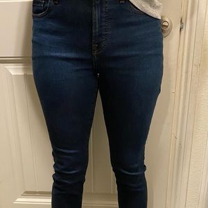 Everlane mid-rise skinny jeans